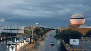 تعليق الدراسة المؤقت في القصيم بسبب تحذيرات الأرصاد من تقلبات جوية خطيرة